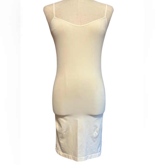 Free People Intimately Skinny Strap Seamless Mini Slip in White Sz XS/S - Picture 4 of 7